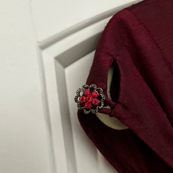 Adrianna Papell 4P petite wine burgundy dress jewel lace beaded embellishments  - Picture 3 of 5